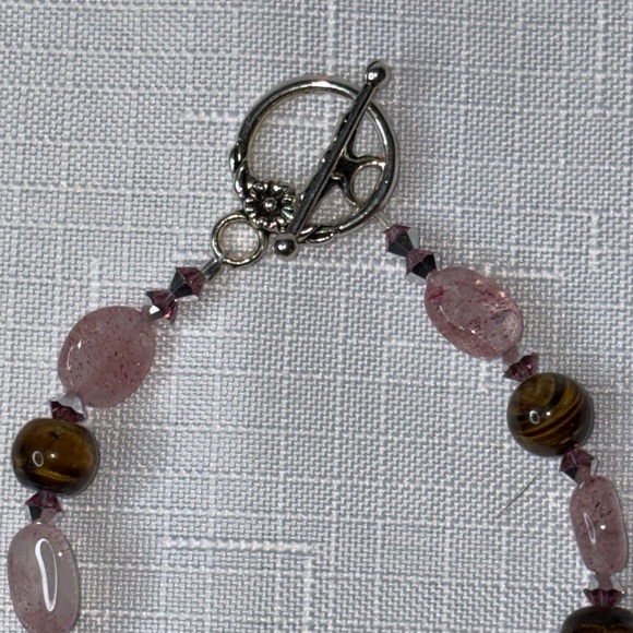 Handcrafted Strawberry Quartz, Tiger’s Eye and Swarovski Crystal Bracelet - Picture 2 of 4